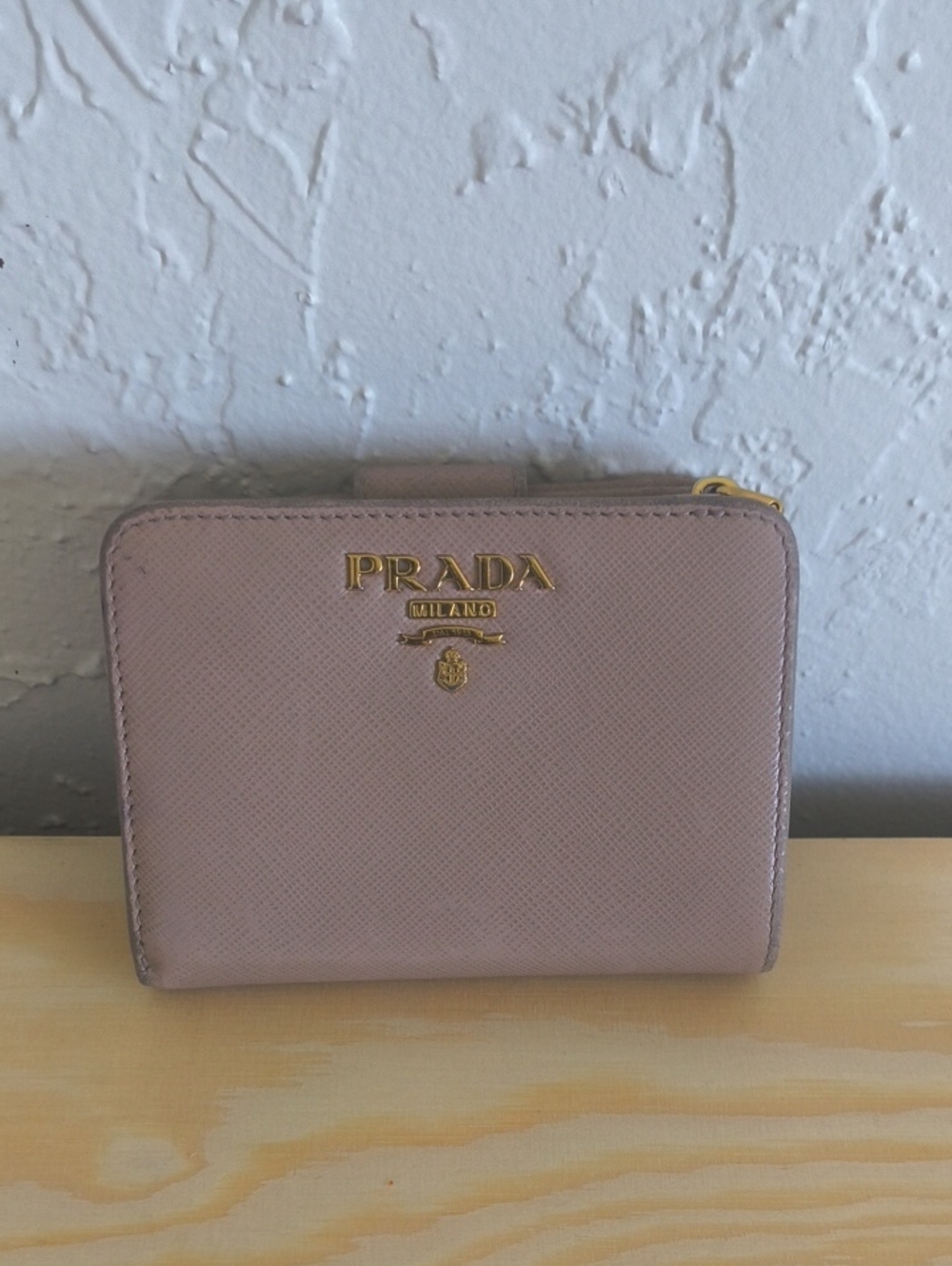 Prada Blush Pink Saffiano Leather Zip Wallet with Gold Logo - Picture 1 of 8